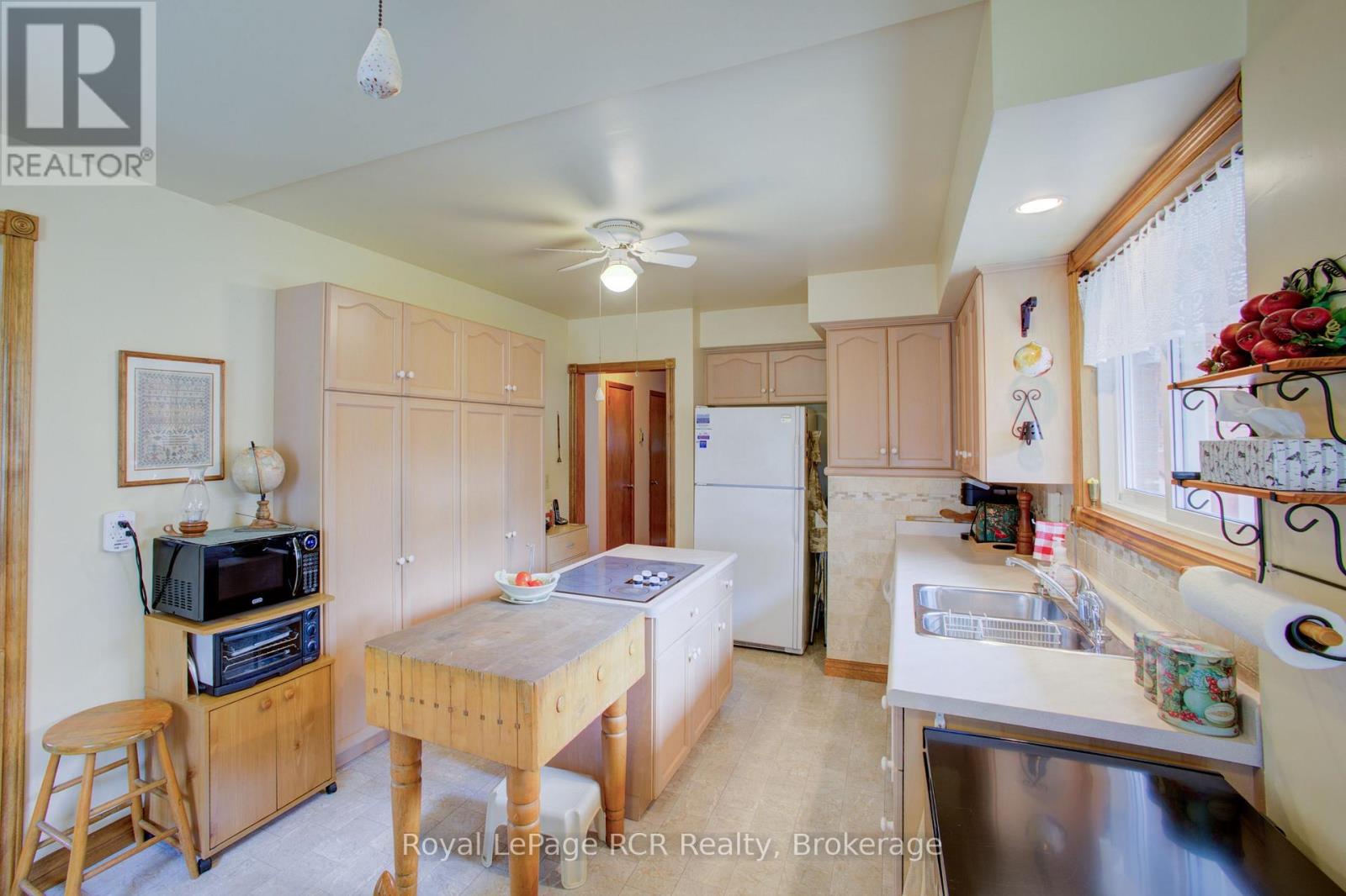 290 Walton Street, Wellington North, Ontario  N0G 1A0 - Photo 6 - X13488972