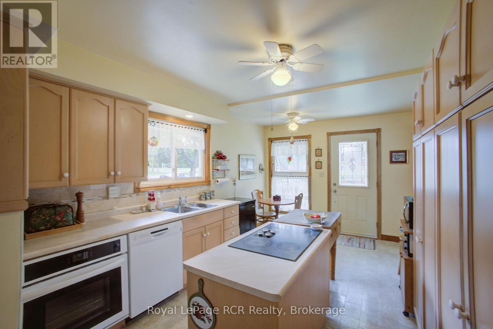 290 Walton Street, Wellington North, Ontario  N0G 1A0 - Photo 8 - X13488972