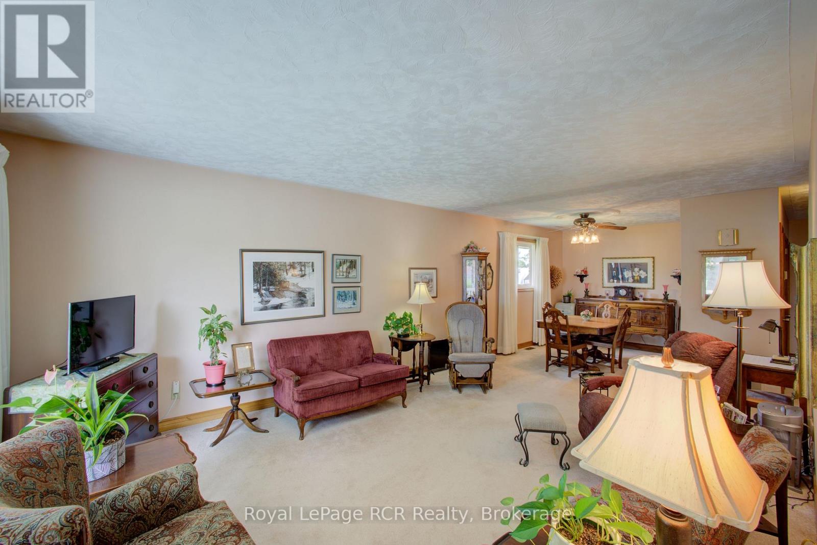 290 Walton Street, Wellington North, Ontario  N0G 1A0 - Photo 9 - X13488972