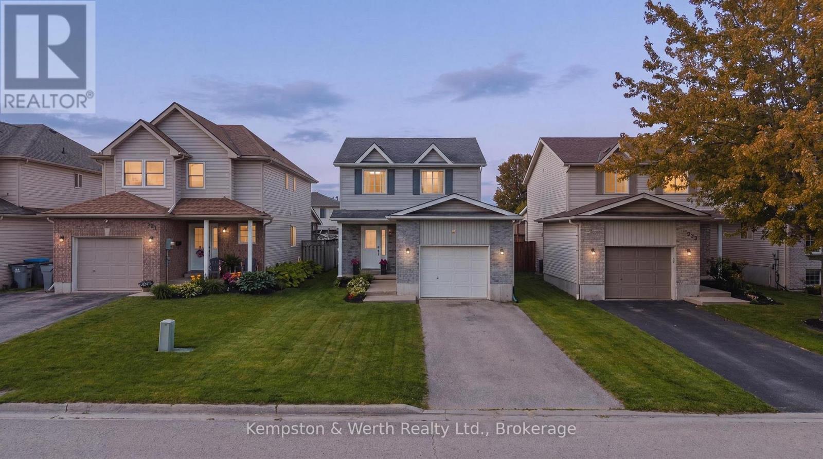 770 Brock Street, North Perth (Listowel), Ontario  N4W 3T5 - Photo 2 - X13489140