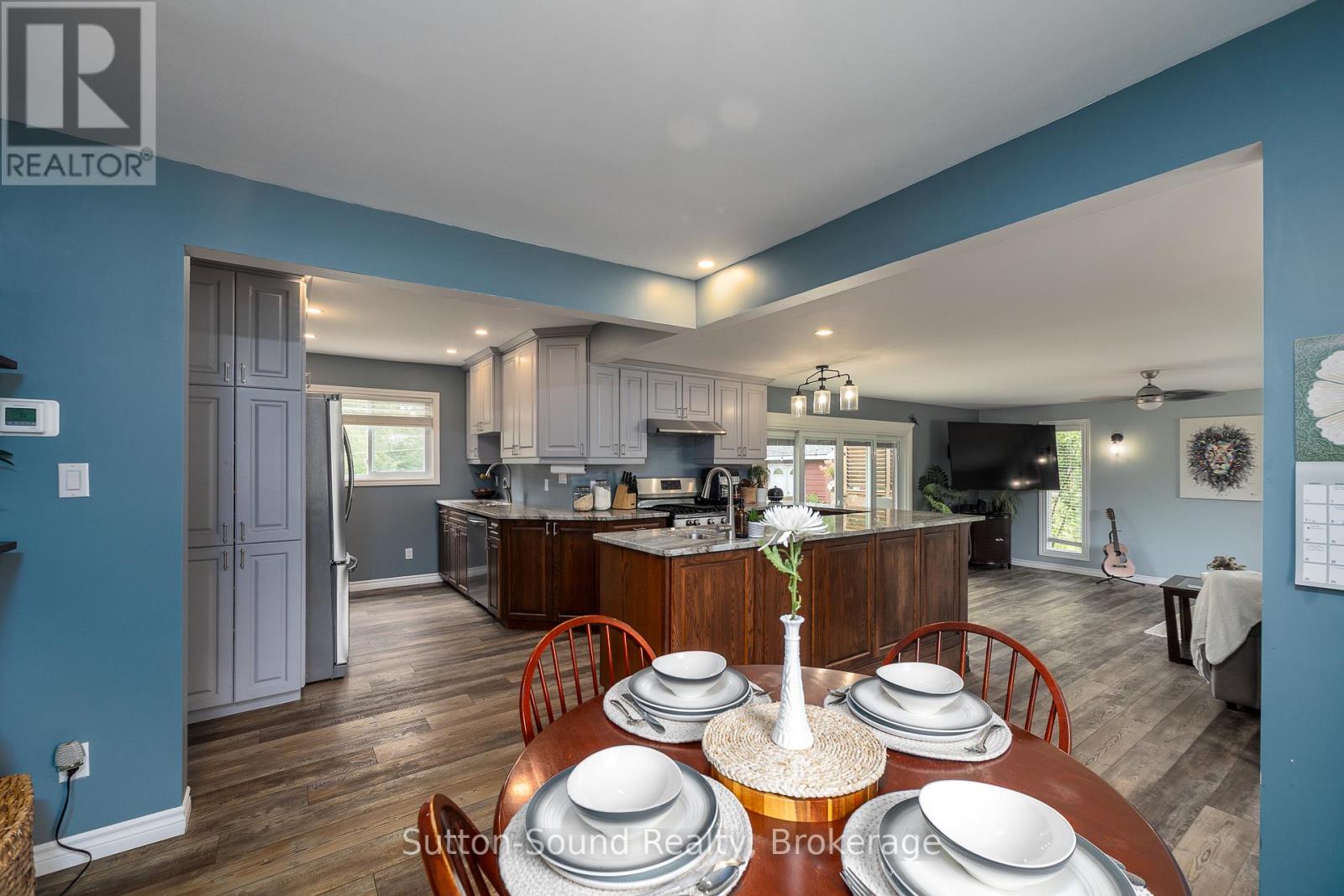 864 16th Street W, Georgian Bluffs, Ontario  N4K 6V5 - Photo 5 - X13489182