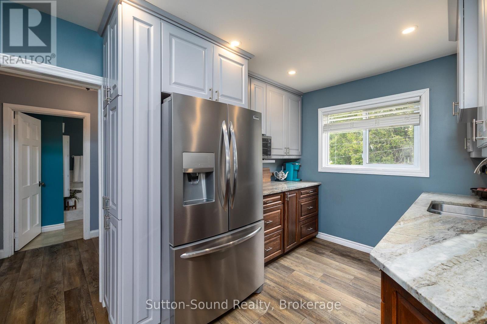 864 16th Street W, Georgian Bluffs, Ontario  N4K 6V5 - Photo 8 - X13489182