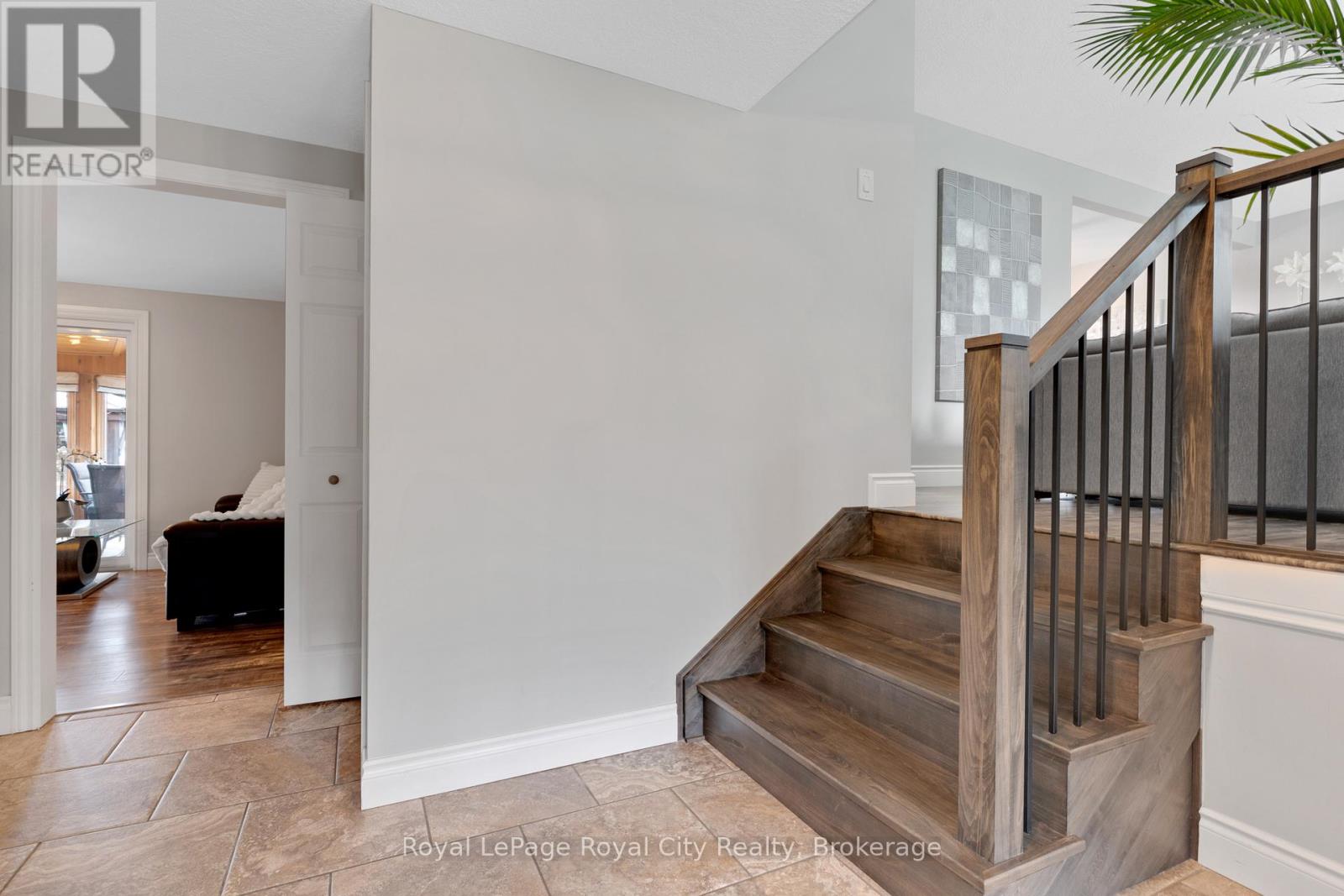51 Elginfield Drive, Guelph, Ontario  N1E 4E5 - Photo 7 - X13489198