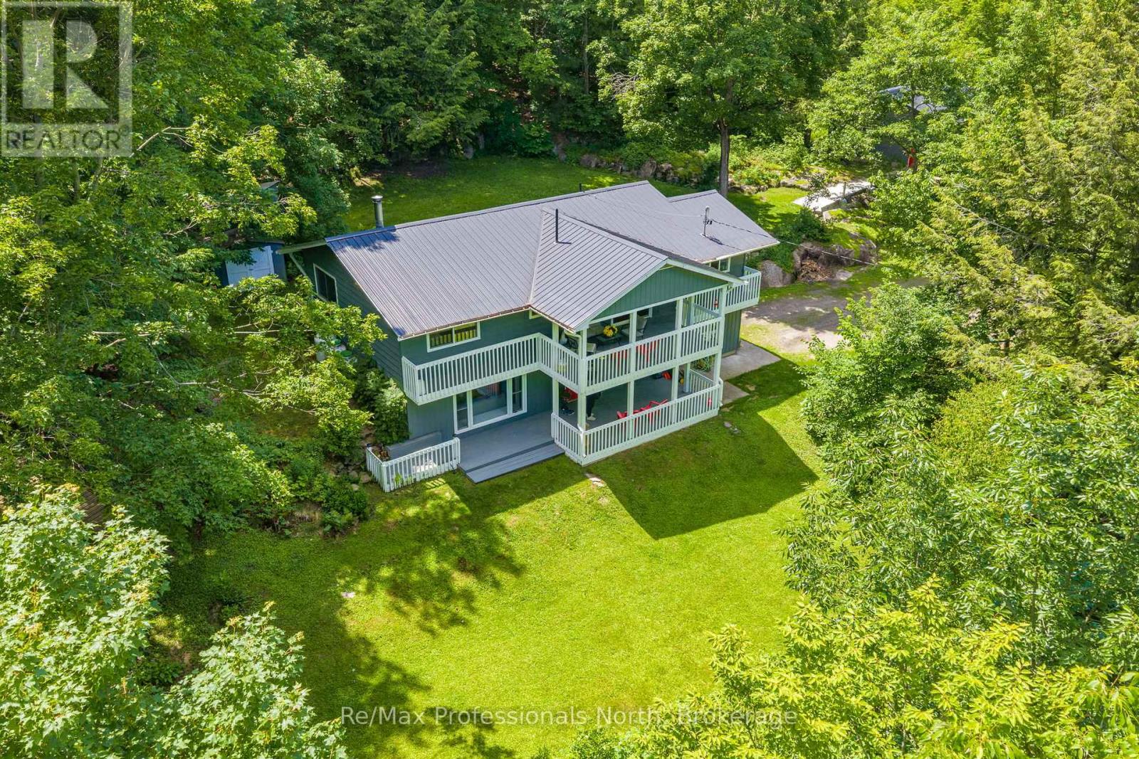 1032 Bradley Road, Muskoka Lakes (Wood (Muskoka Lakes)), Ontario  P1P 1R2 - Photo 2 - X13489212