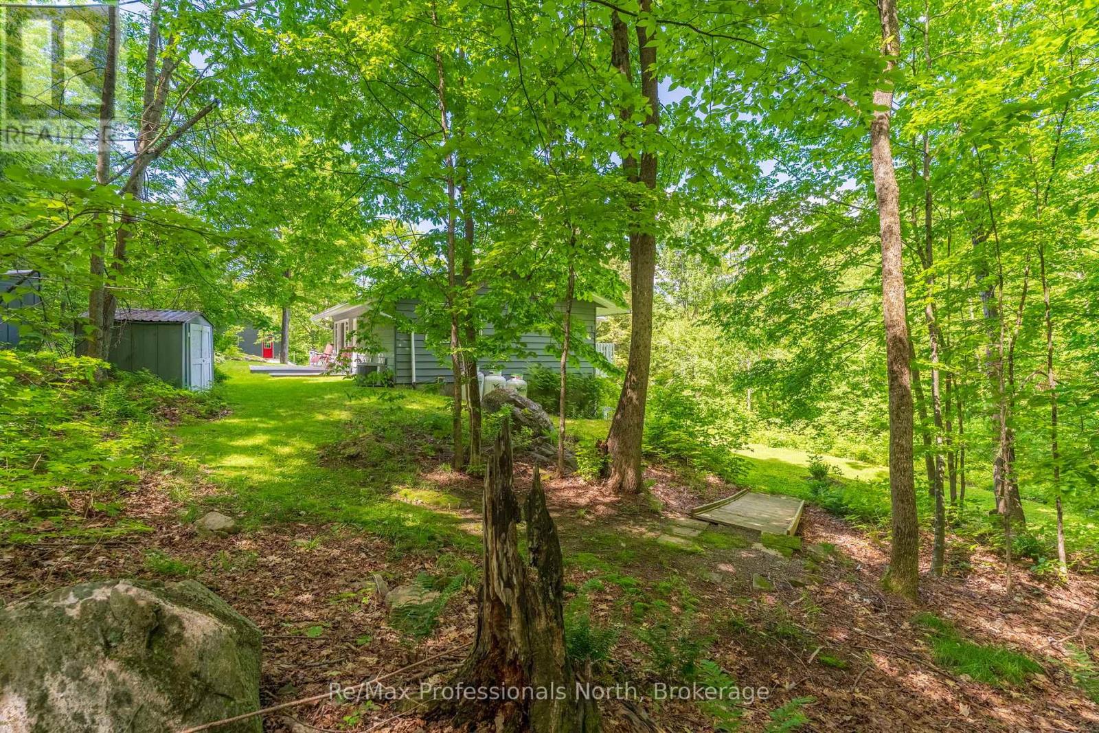 1032 Bradley Road, Muskoka Lakes (Wood (Muskoka Lakes)), Ontario  P1P 1R2 - Photo 34 - X13489212