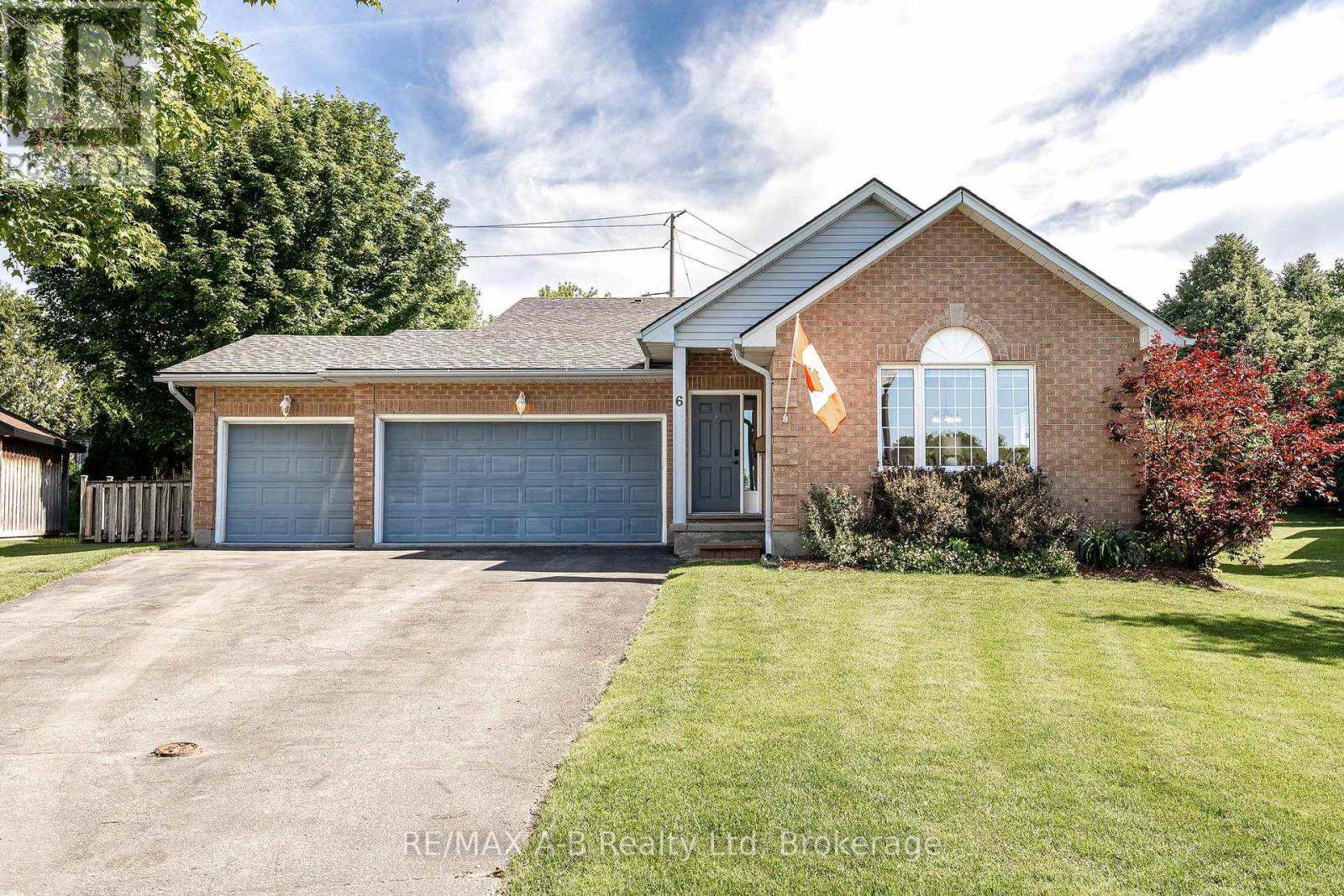 6 MEADOWRIDGE COURT, St. Marys, Ontario