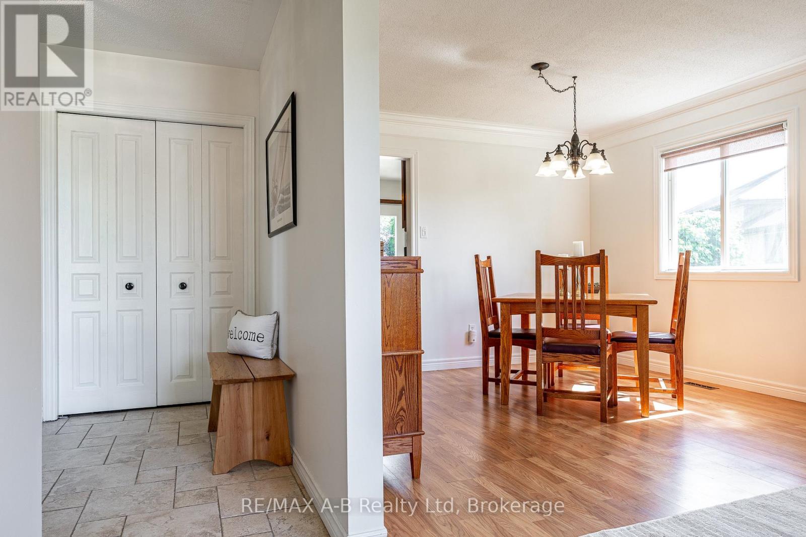 6 Meadowridge Court, St. Marys, Ontario  N4X 1E7 - Photo 6 - X13489494