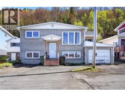 16 Mcgarvie Street, Campbellton, New Brunswick