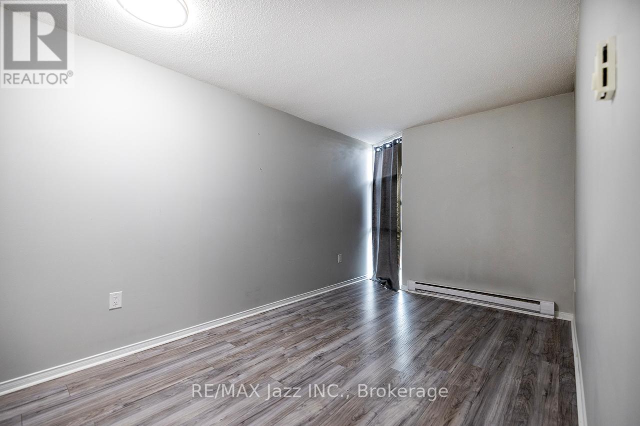 108 - 454 Centre Street S, Oshawa, Ontario  L1H 4C2 - Photo 17 - E13476084