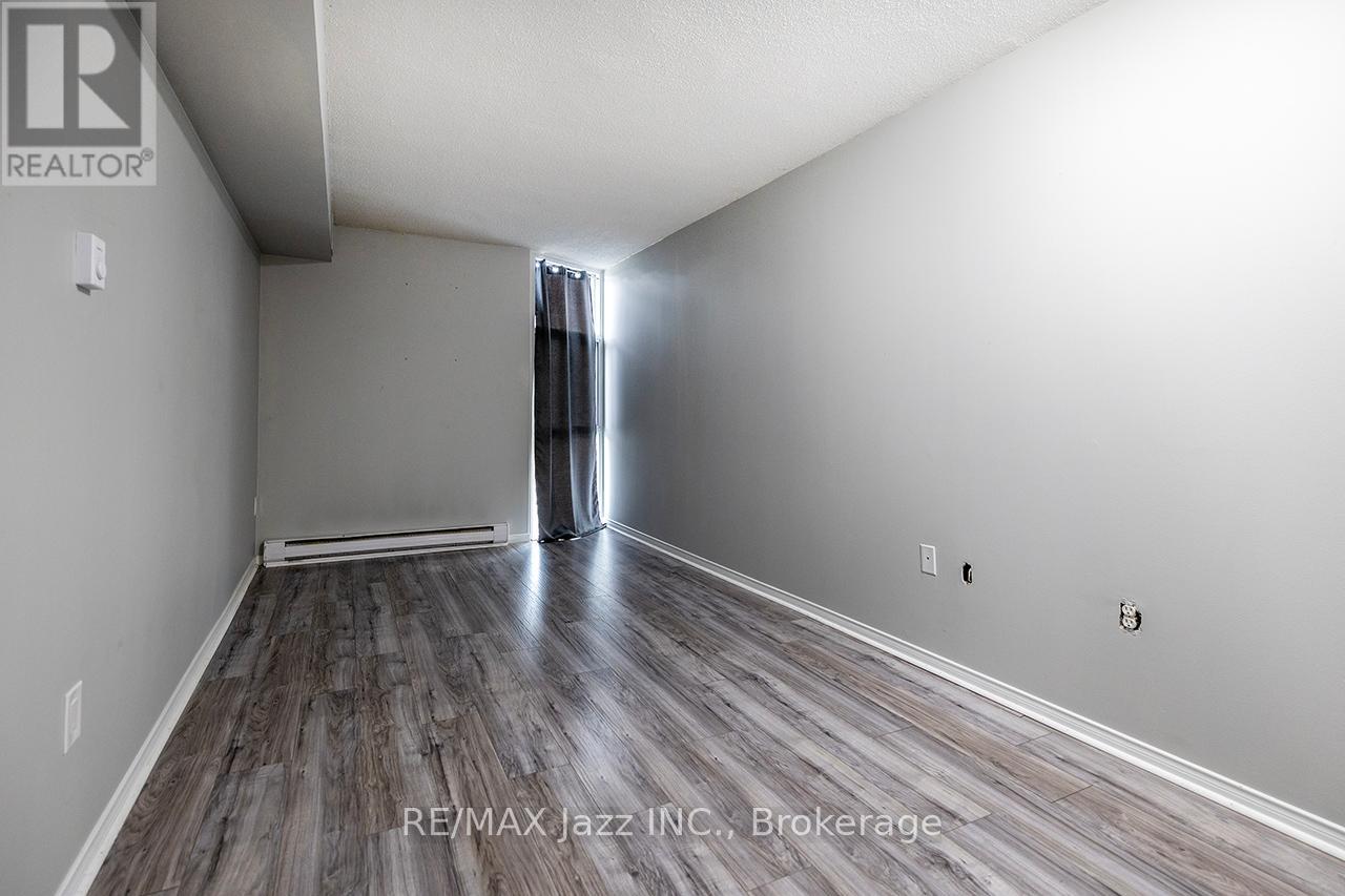 108 - 454 Centre Street S, Oshawa, Ontario  L1H 4C2 - Photo 13 - E13476084