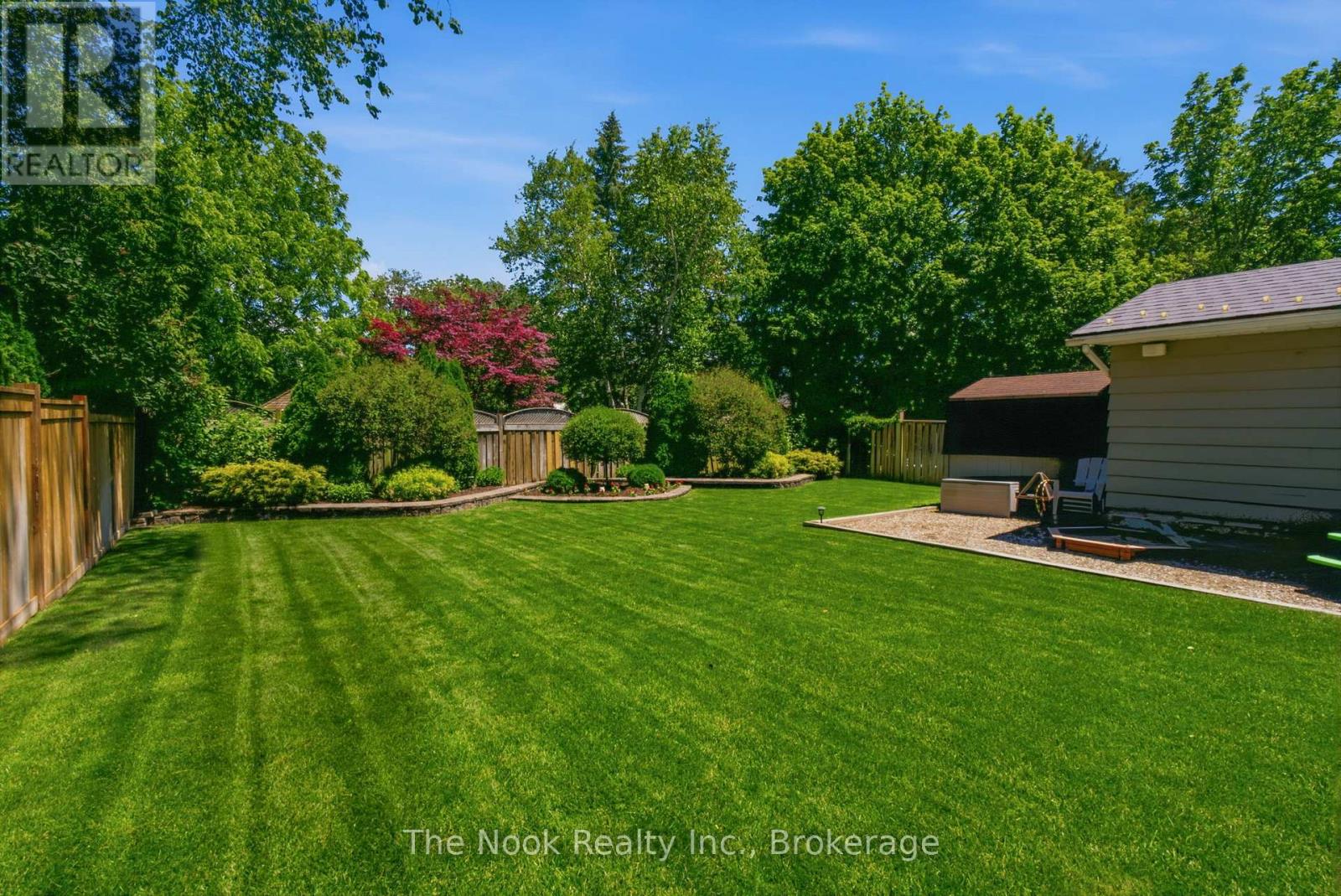 321 Palace Street, Whitby, Ontario  L1N 5G4 - Photo 44 - E13487864