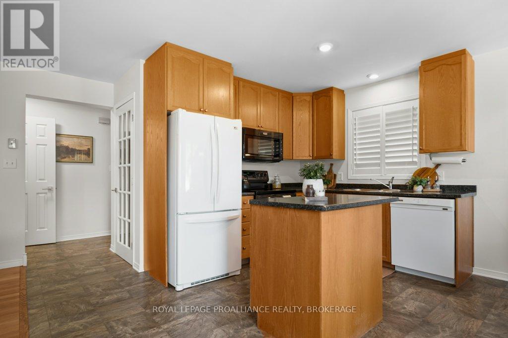 944 Ringstead Street, Kingston, Ontario  K7M 8V2 - Photo 12 - X13487836