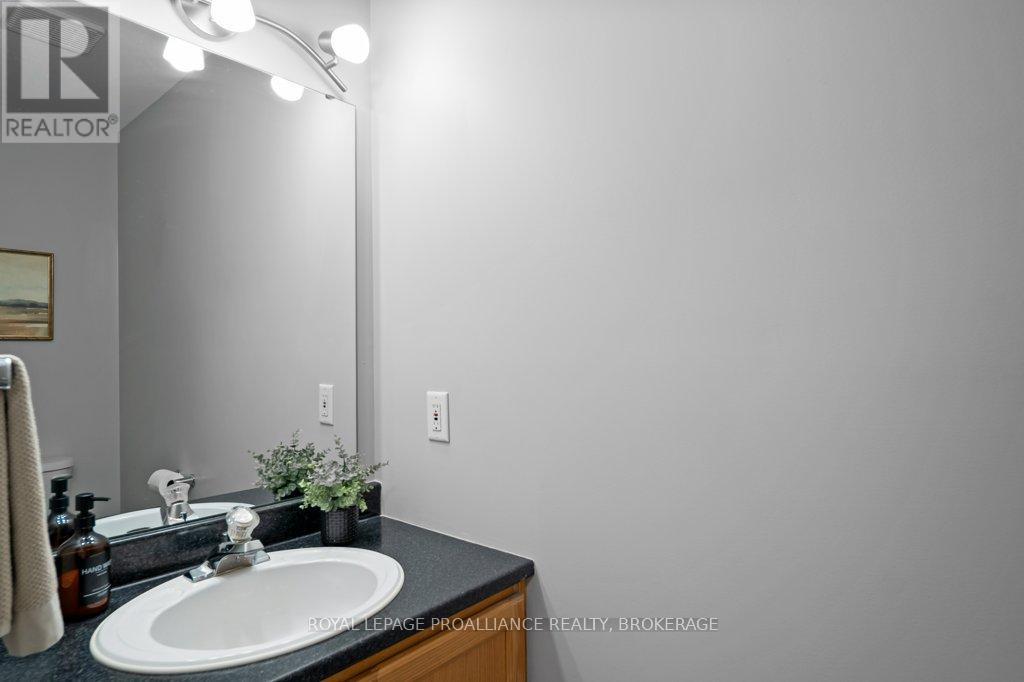 944 Ringstead Street, Kingston, Ontario  K7M 8V2 - Photo 20 - X13487836