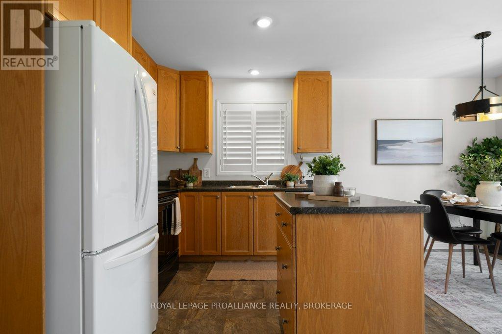 944 Ringstead Street, Kingston, Ontario  K7M 8V2 - Photo 16 - X13487836