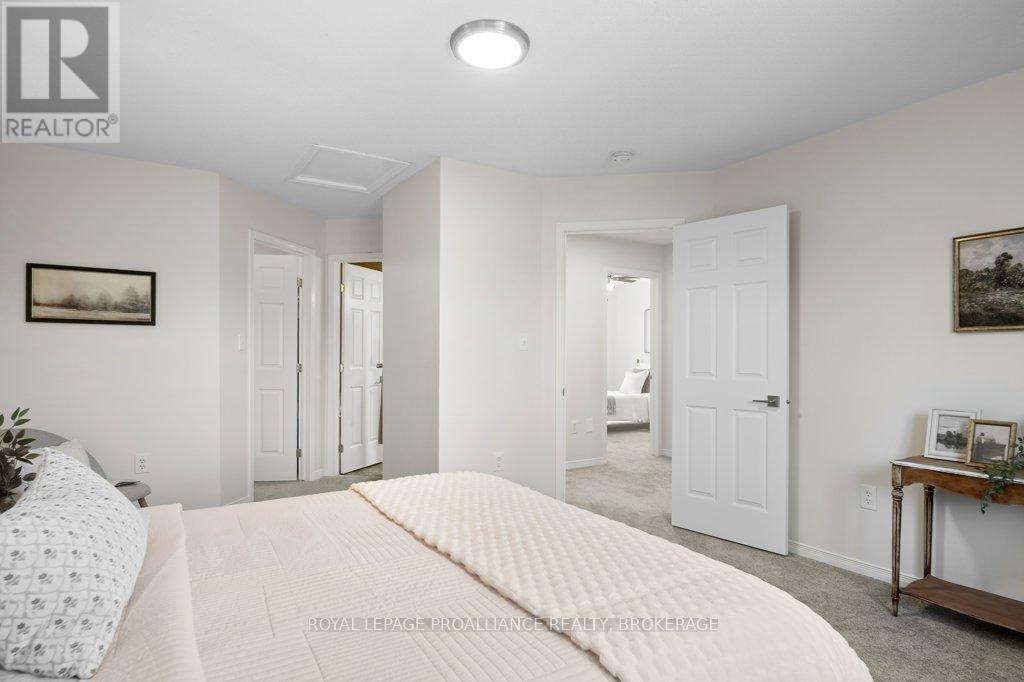 944 Ringstead Street, Kingston, Ontario  K7M 8V2 - Photo 25 - X13487836