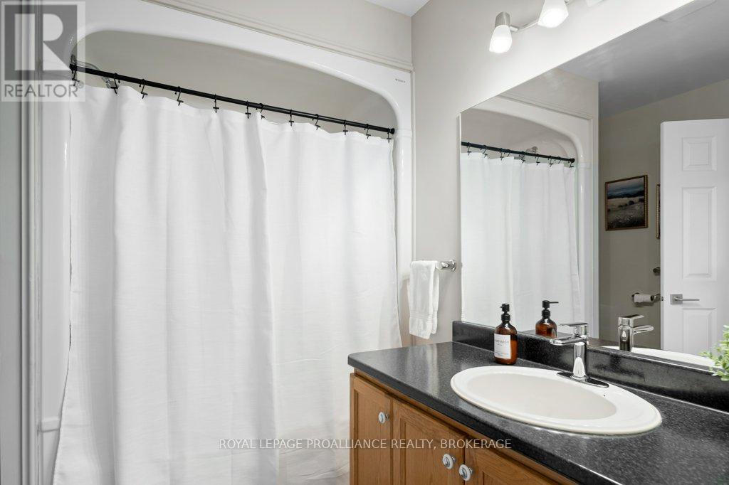 944 Ringstead Street, Kingston, Ontario  K7M 8V2 - Photo 28 - X13487836