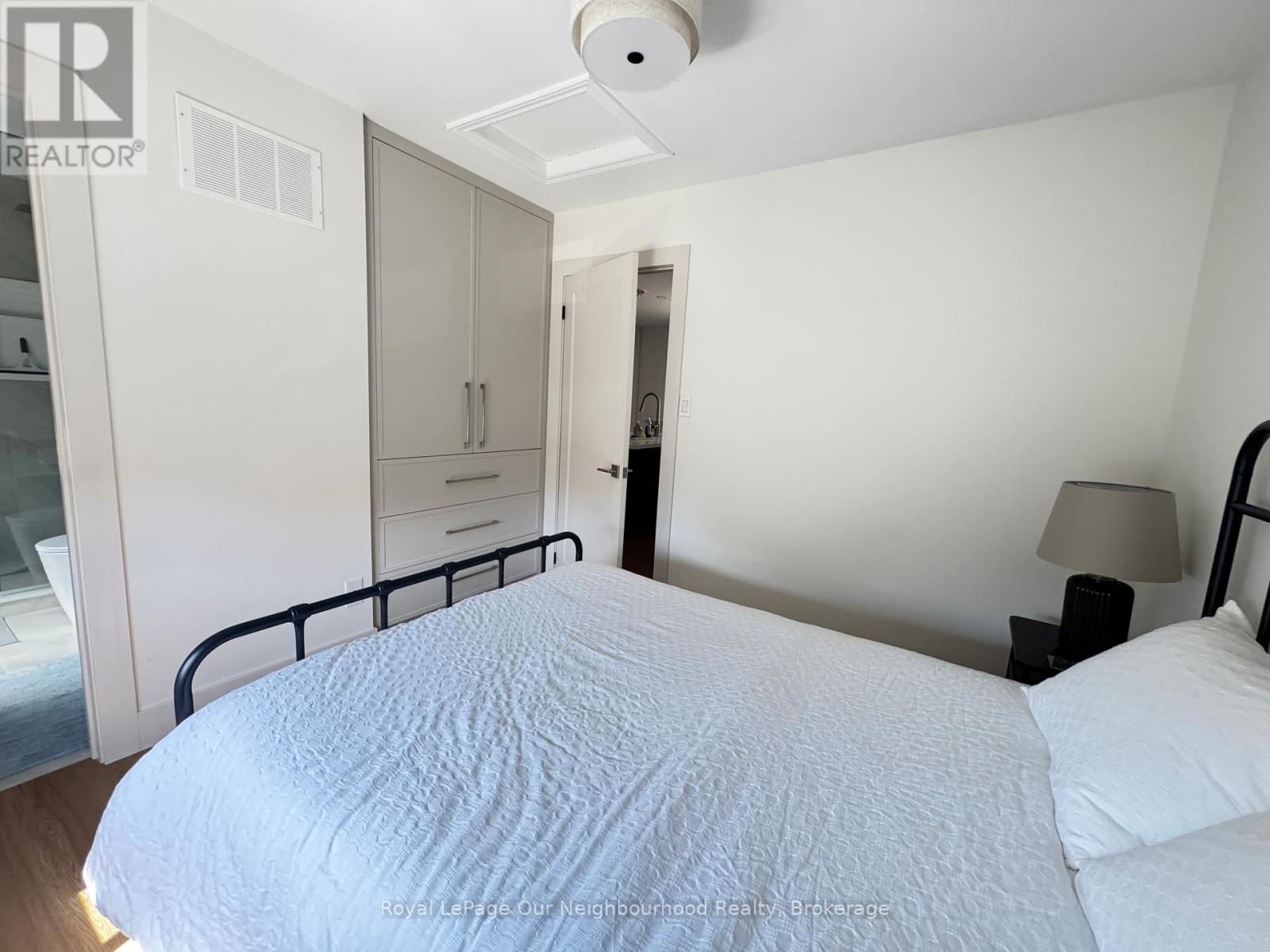 Coach Unit - 26 Cardrew Street, Markham, Ontario  L6B 1G2 - Photo 13 - N13488338