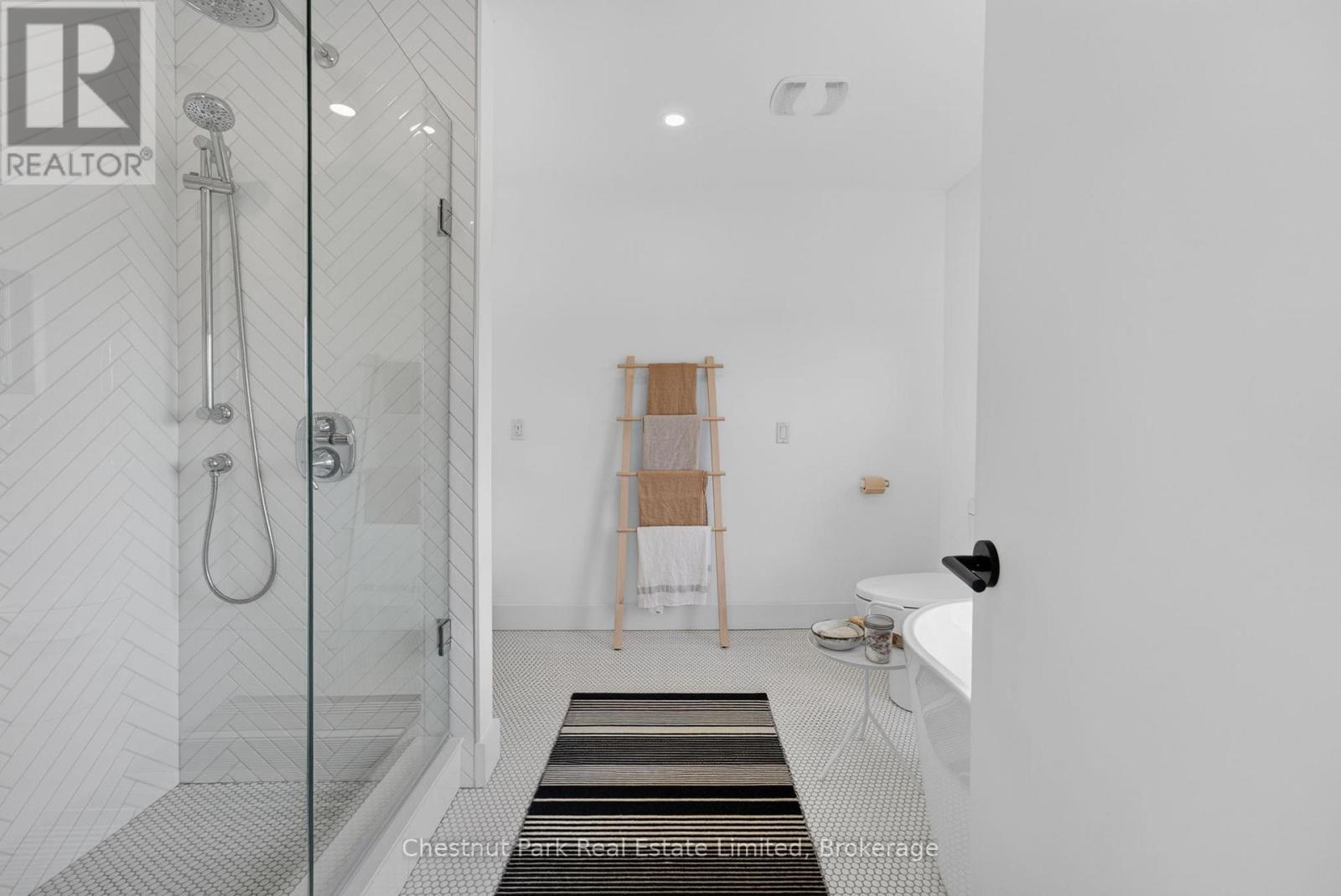 745 Crowes Road, Prince Edward County, Ontario  K0K 2T0 - Photo 15 - X13487702