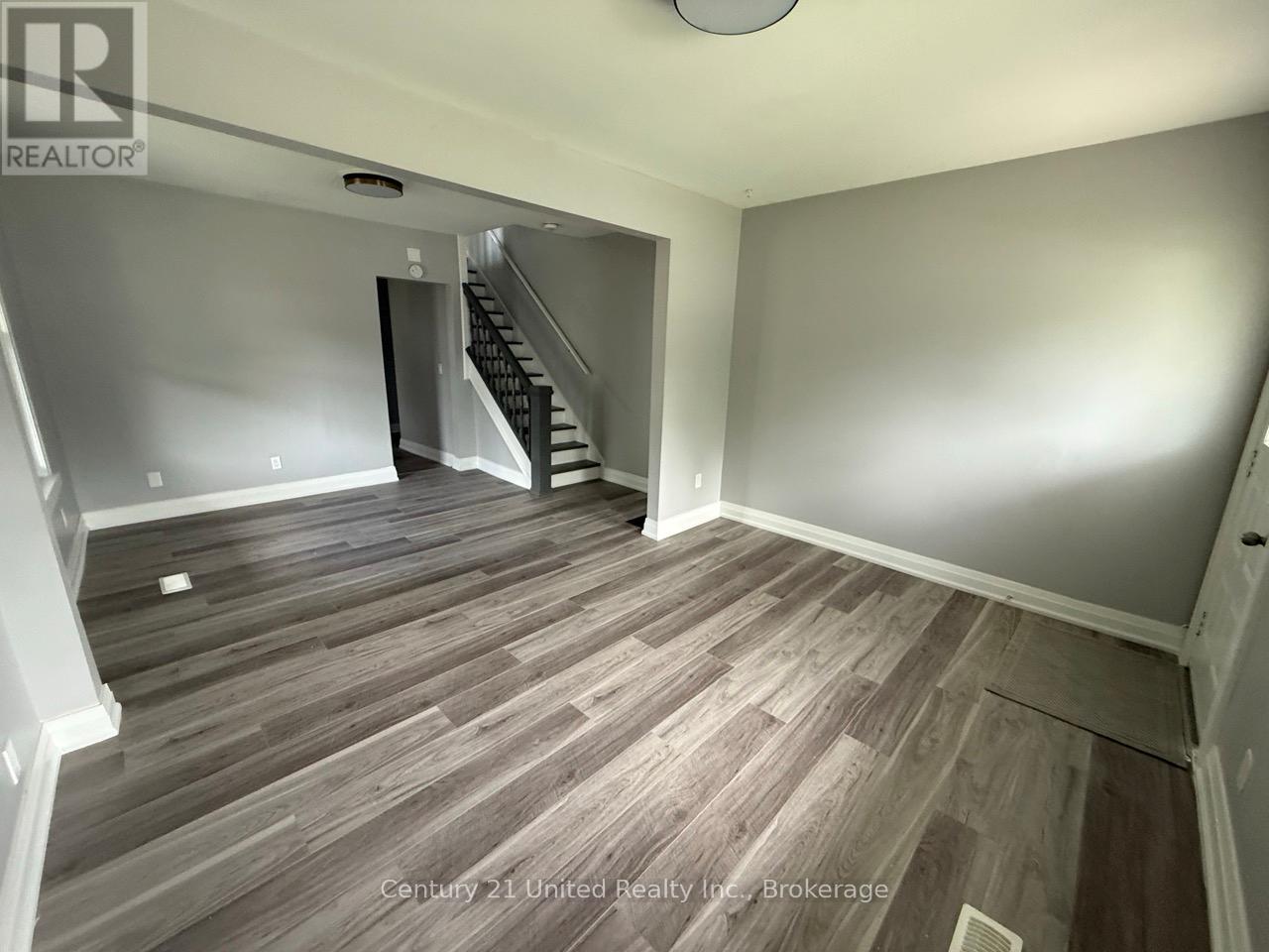 70 - 70-72 Park Street S, Peterborough, Ontario  K9J 3R7 - Photo 2 - X13487978