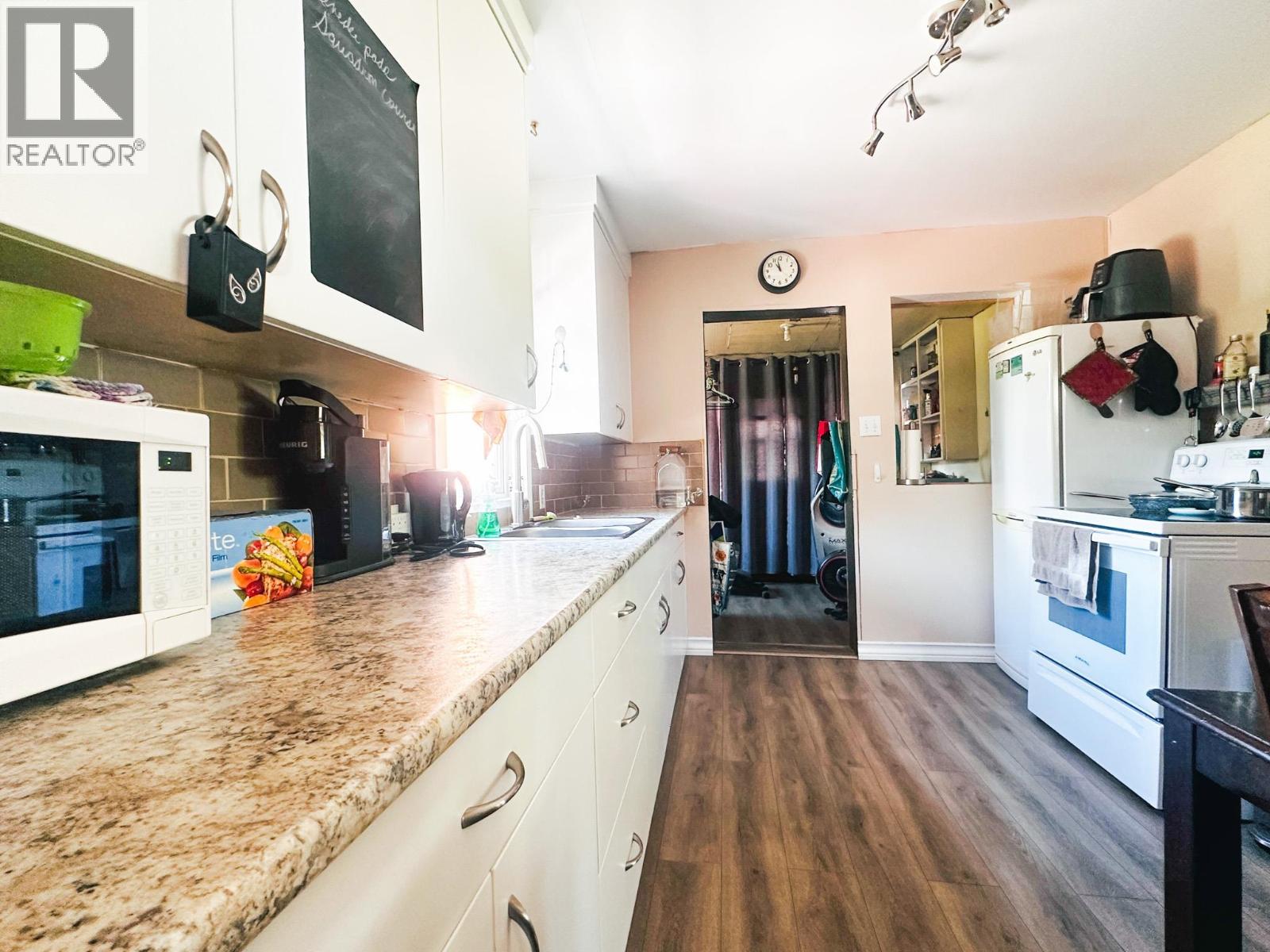 248 Pioneer Way, Burns Lake, British Columbia  V0J 1E0 - Photo 11 - R3139648