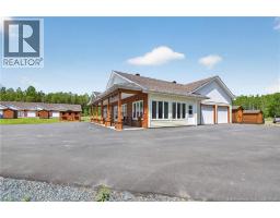 1321 principale, Beresford, New Brunswick