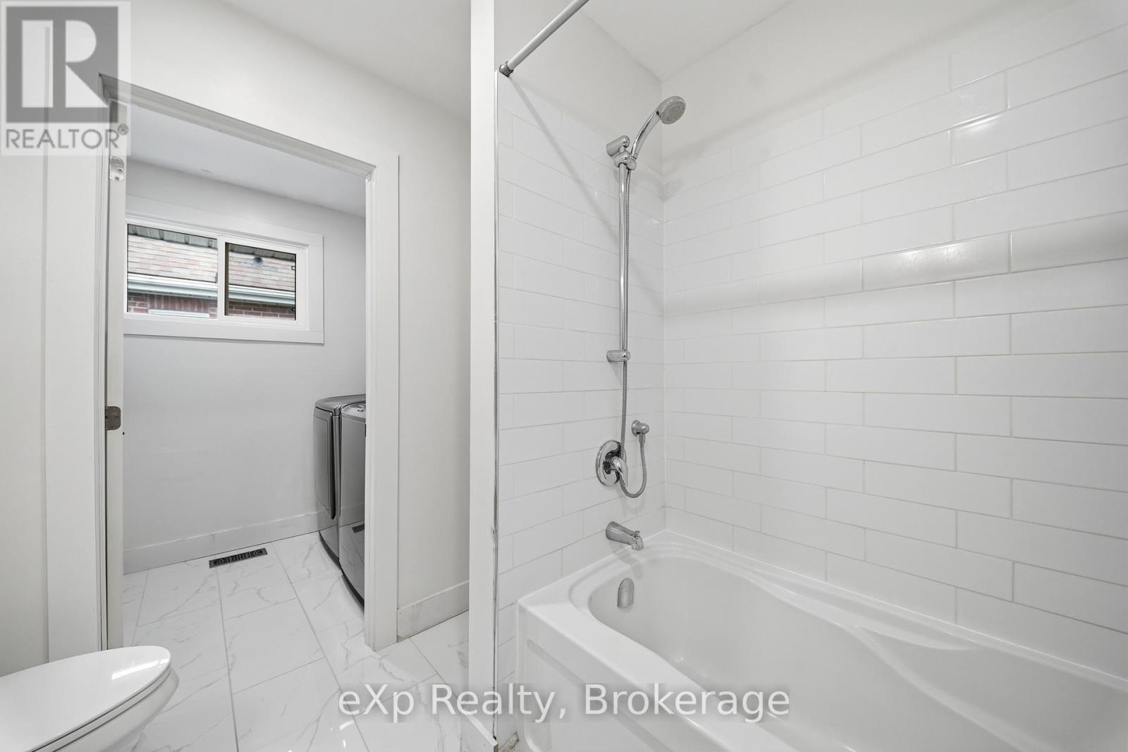 145 Queen Street, Belleville, Ontario  K8N 1V9 - Photo 13 - X13488548