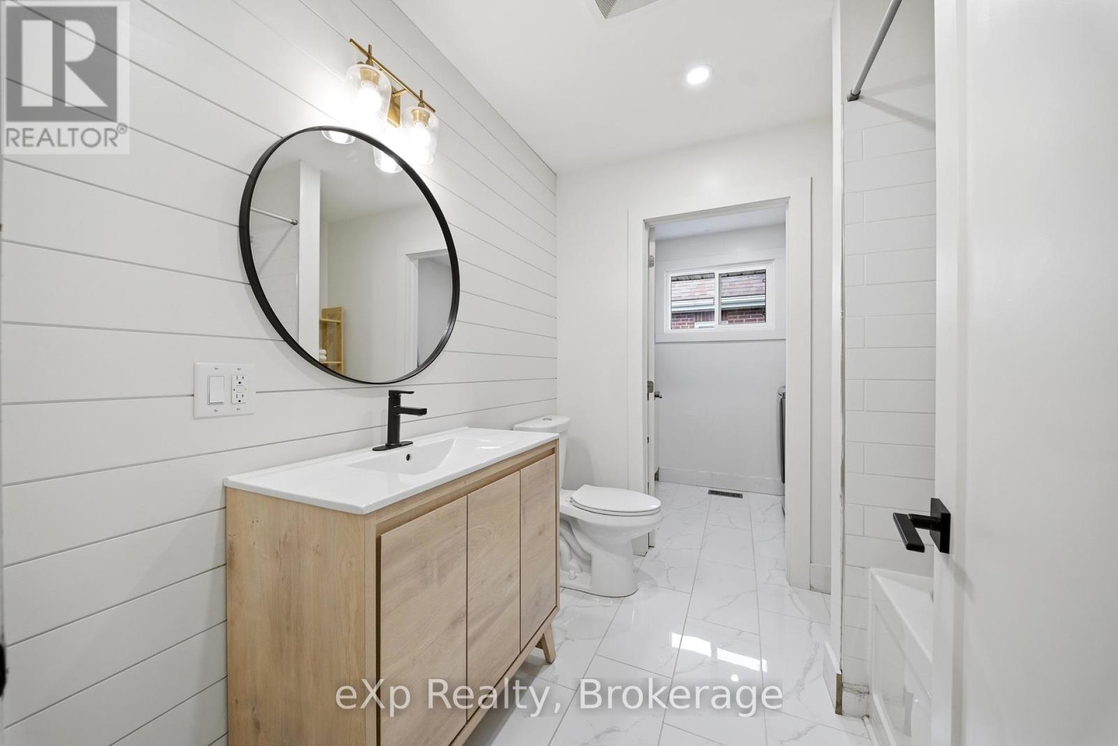 145 Queen Street, Belleville, Ontario  K8N 1V9 - Photo 12 - X13488548