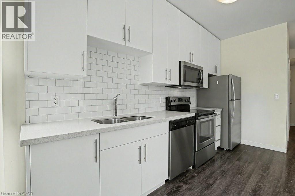 690 King Street W Unit# 101, Kitchener, Ontario  N2H 5L8 - Photo 14 - 40842154