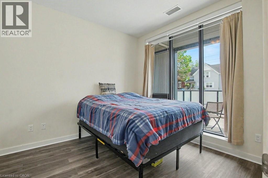 690 King Street W Unit# 101, Kitchener, Ontario  N2H 5L8 - Photo 15 - 40842154