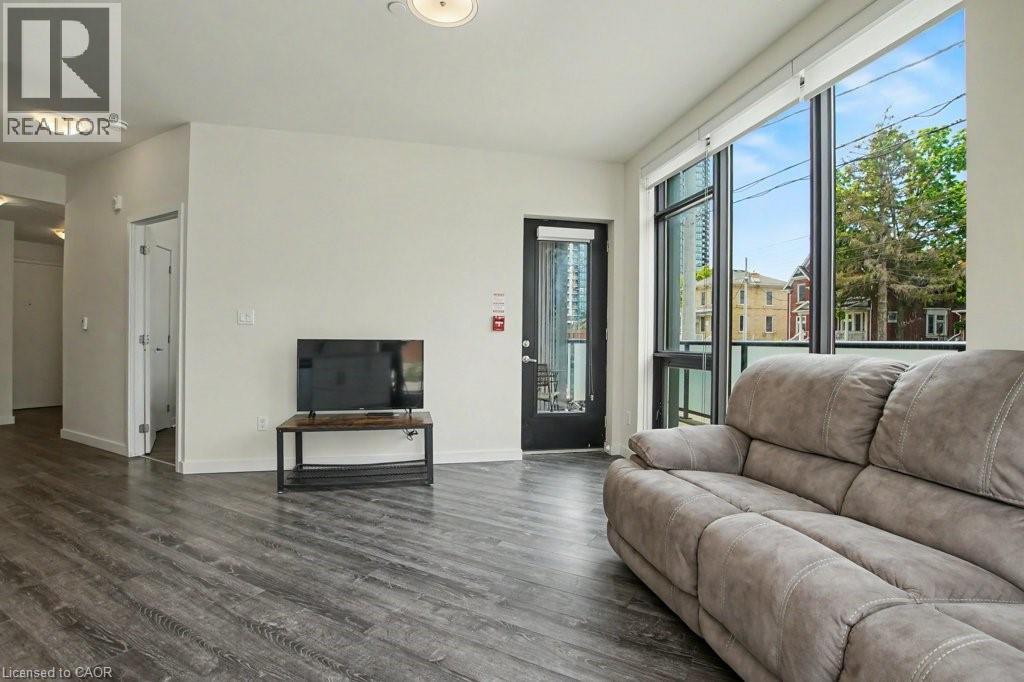 690 King Street W Unit# 101, Kitchener, Ontario  N2H 5L8 - Photo 13 - 40842153