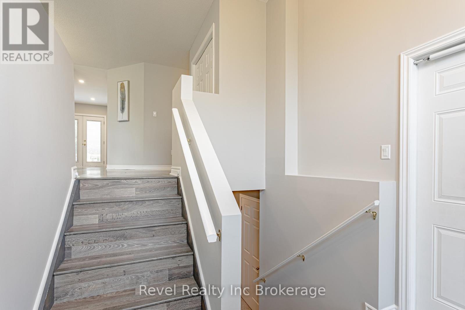 7 Childerhose Crescent, Brantford, Ontario  N3P 1Z8 - Photo 4 - X13489466