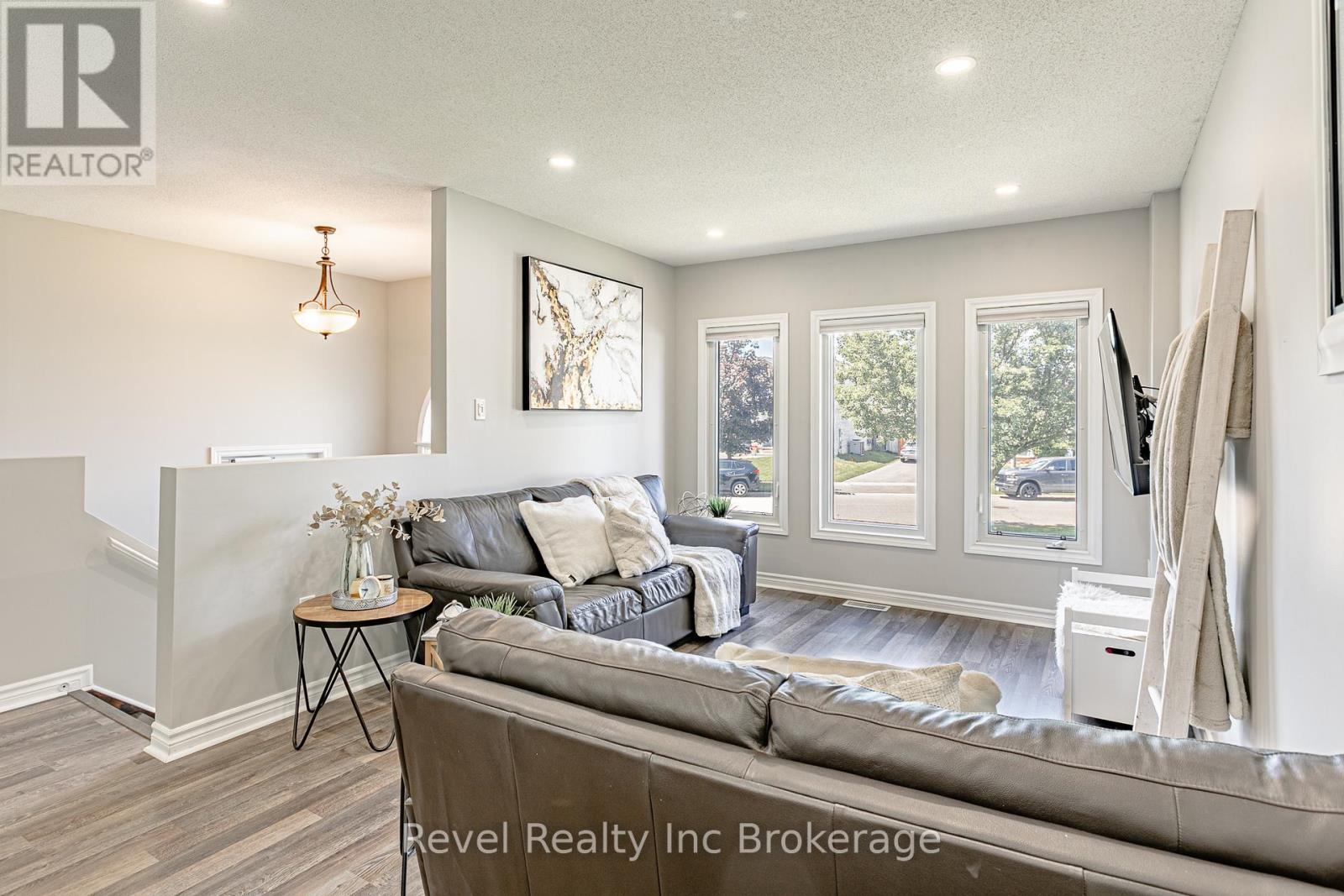 7 Childerhose Crescent, Brantford, Ontario  N3P 1Z8 - Photo 9 - X13489466