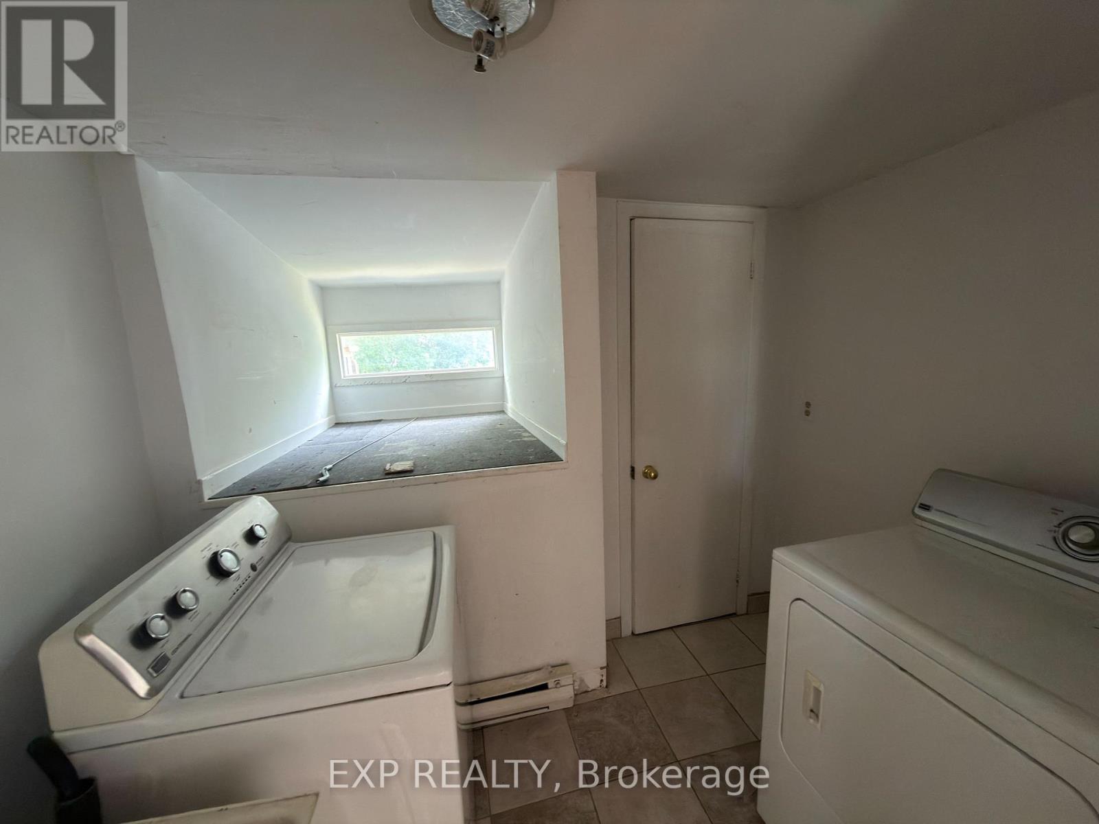1168 Oxford Street E, London East, Ontario  N5Y 3M1 - Photo 9 - X13489694