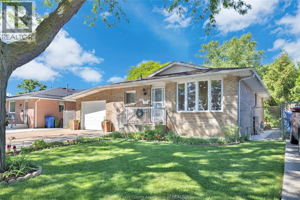 2709 JEFFERSON, Windsor, Ontario