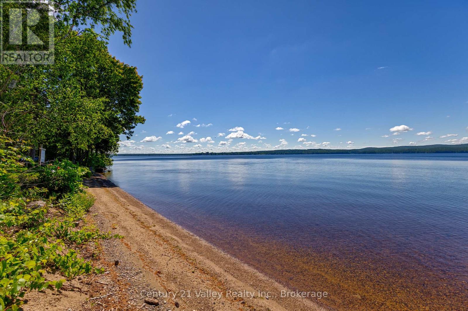5377 Calabogie Road, Greater Madawaska, Ontario  K0J 1H0 - Photo 2 - X13070136