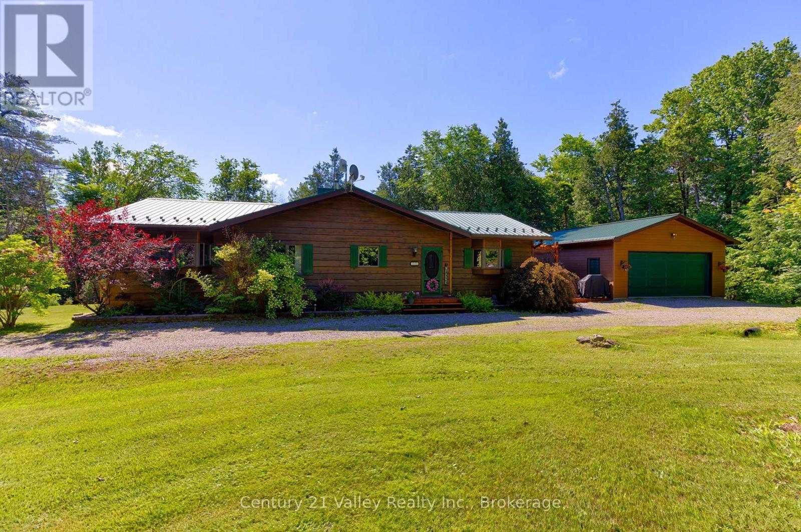3537 Calabogie Road, Greater Madawaska, Ontario  K0J 1G0 - Photo 22 - X13489474