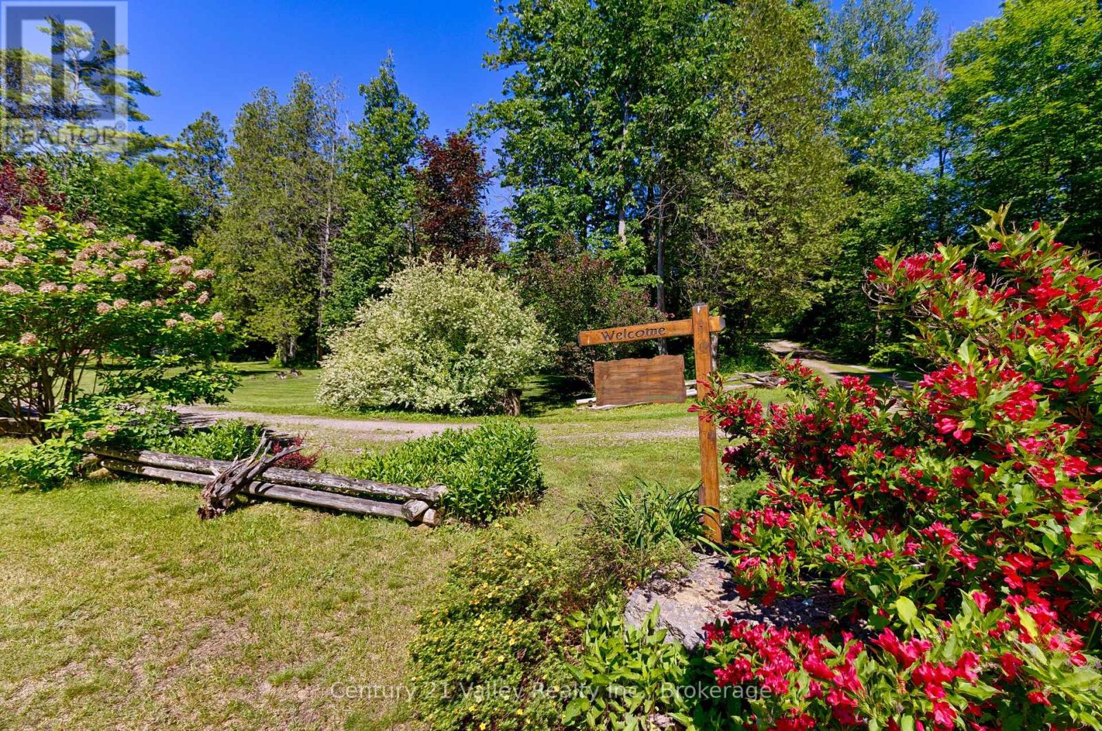 3537 Calabogie Road, Greater Madawaska, Ontario  K0J 1G0 - Photo 3 - X13489474