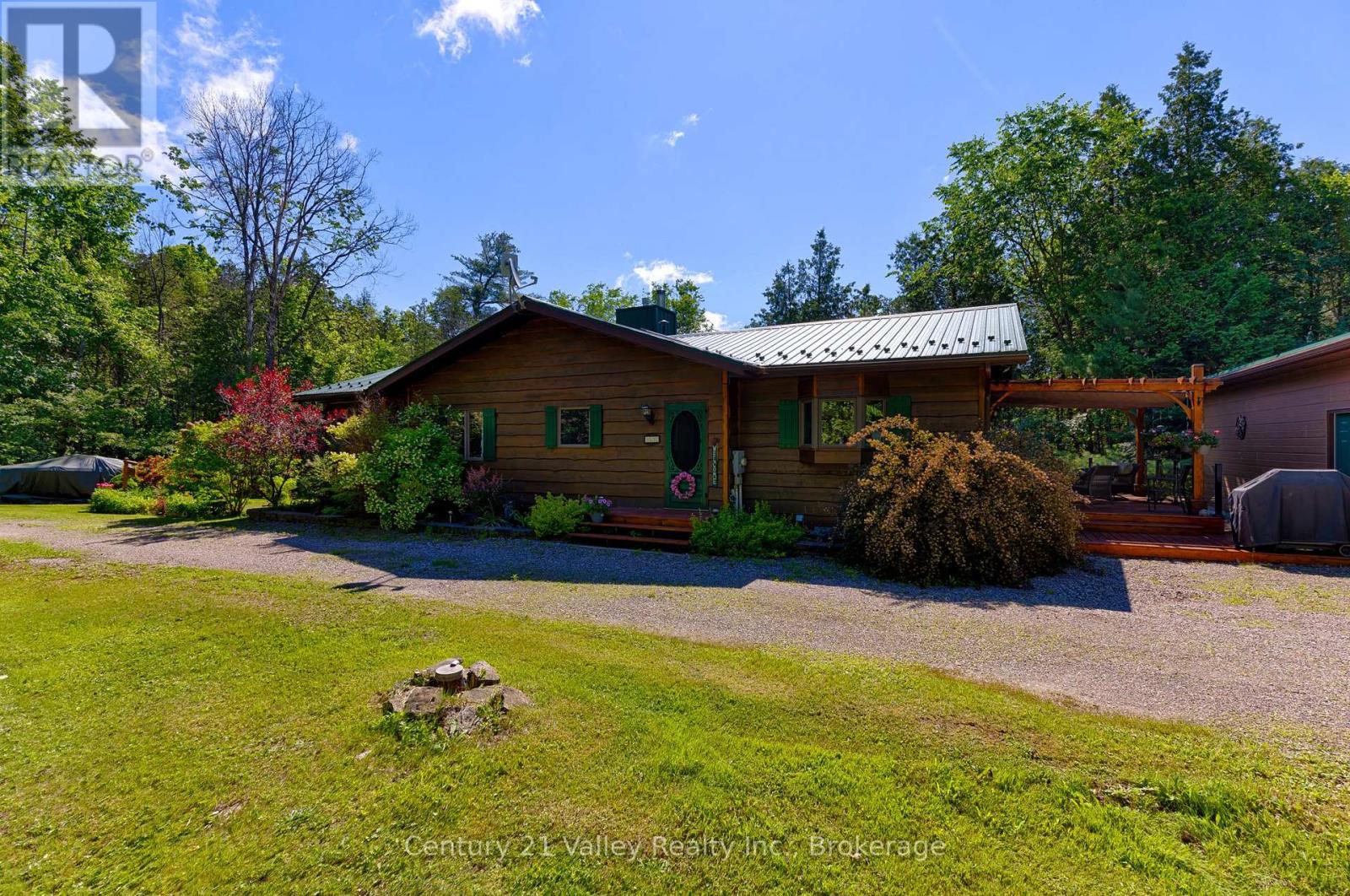 3537 Calabogie Road, Greater Madawaska, Ontario  K0J 1G0 - Photo 5 - X13489474