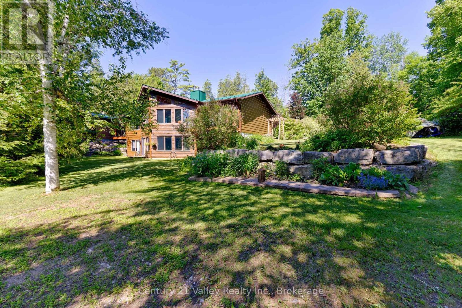 3537 Calabogie Road, Greater Madawaska, Ontario  K0J 1G0 - Photo 9 - X13489474