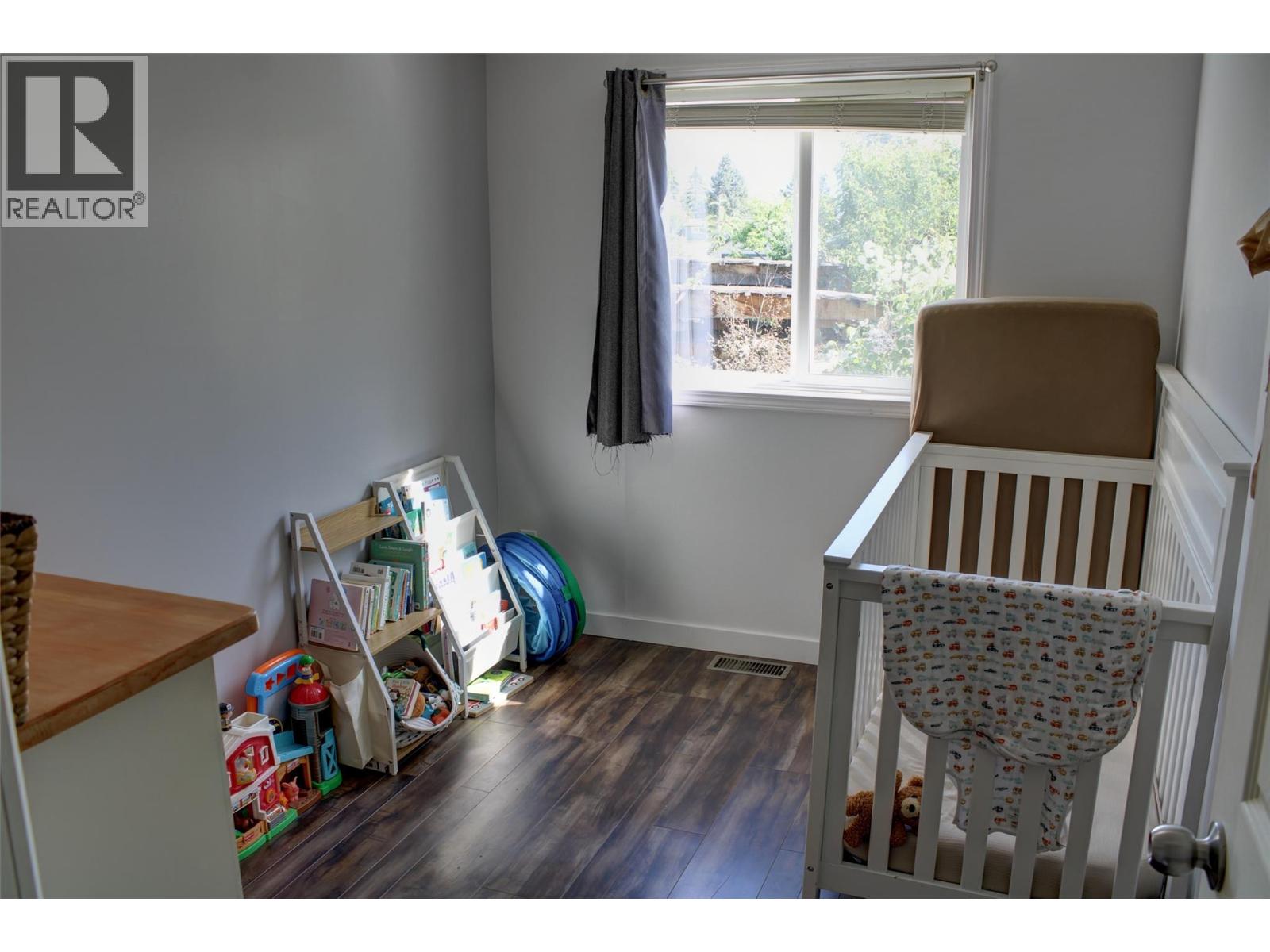 1034 Hillside Avenue, Chase, British Columbia  V0E 1M0 - Photo 12 - 10392407
