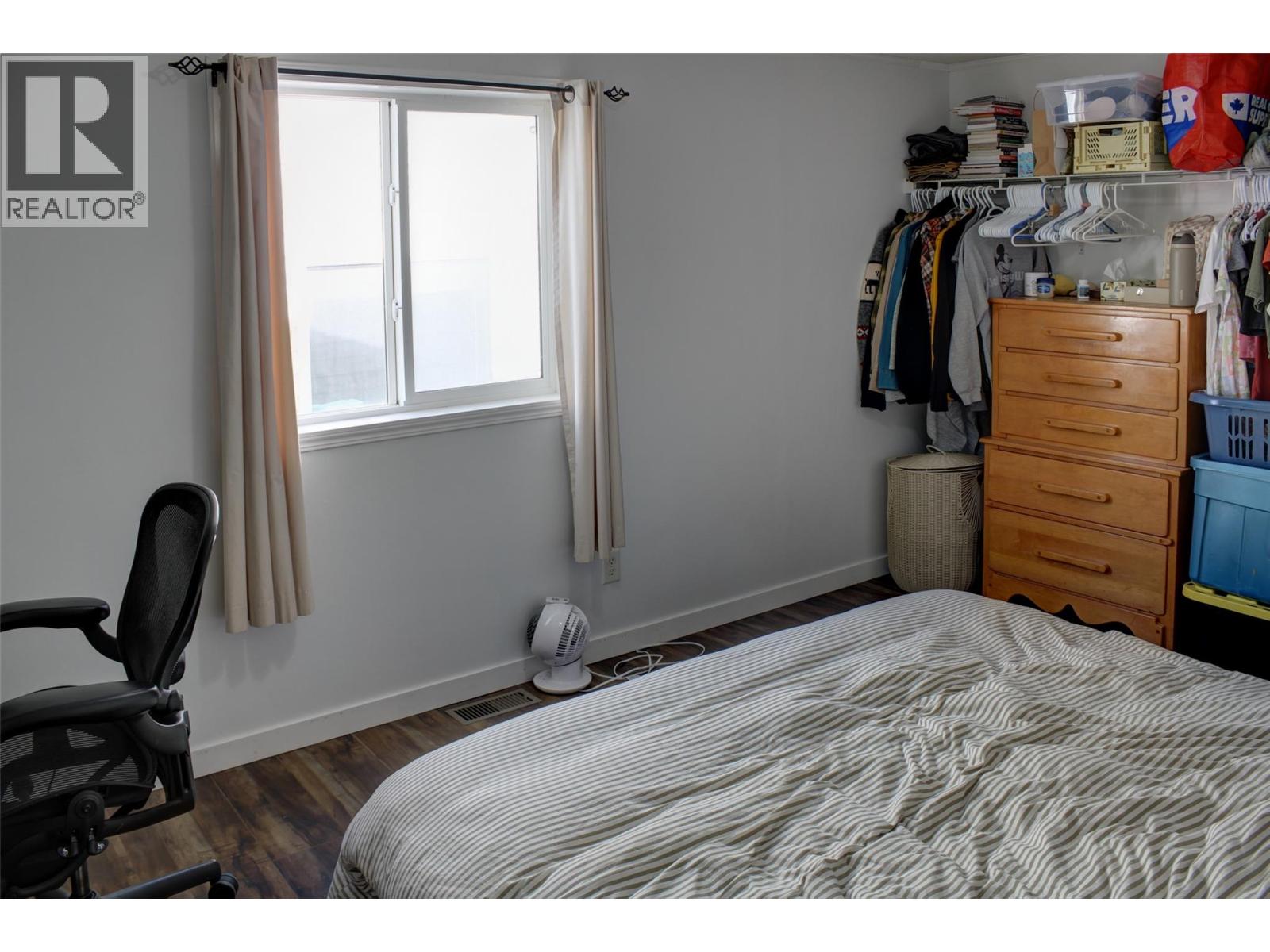 1034 Hillside Avenue, Chase, British Columbia  V0E 1M0 - Photo 14 - 10392407