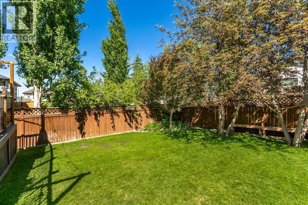 15 Valley Stream Circle NW, Calgary, Alberta  T3B 5V9 - Photo 38 - A2322674