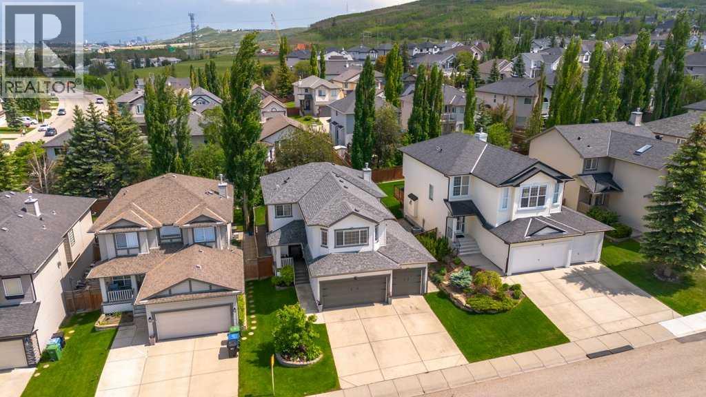 15 Valley Stream Circle NW, Calgary, Alberta  T3B 5V9 - Photo 42 - A2322674