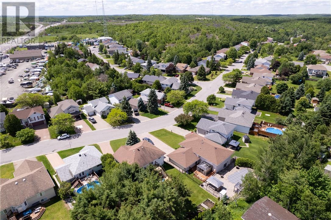2199 Gateway Drive, Sudbury, Ontario  P3E 6E9 - Photo 3 - 2128834