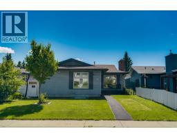24 Shawcliffe Road SW, Calgary, Alberta