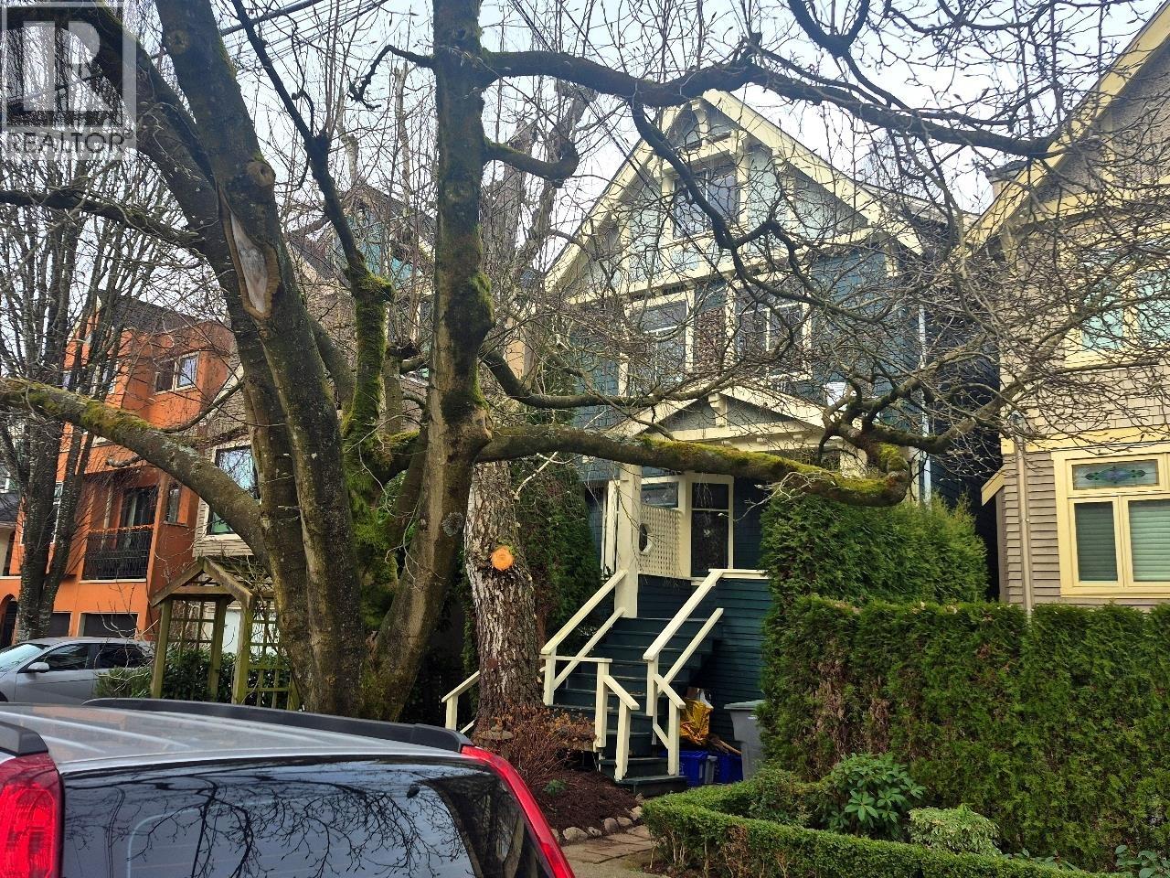 2635 W 7th Avenue, Vancouver, British Columbia  V6K 1Z2 - Photo 3 - R3139917