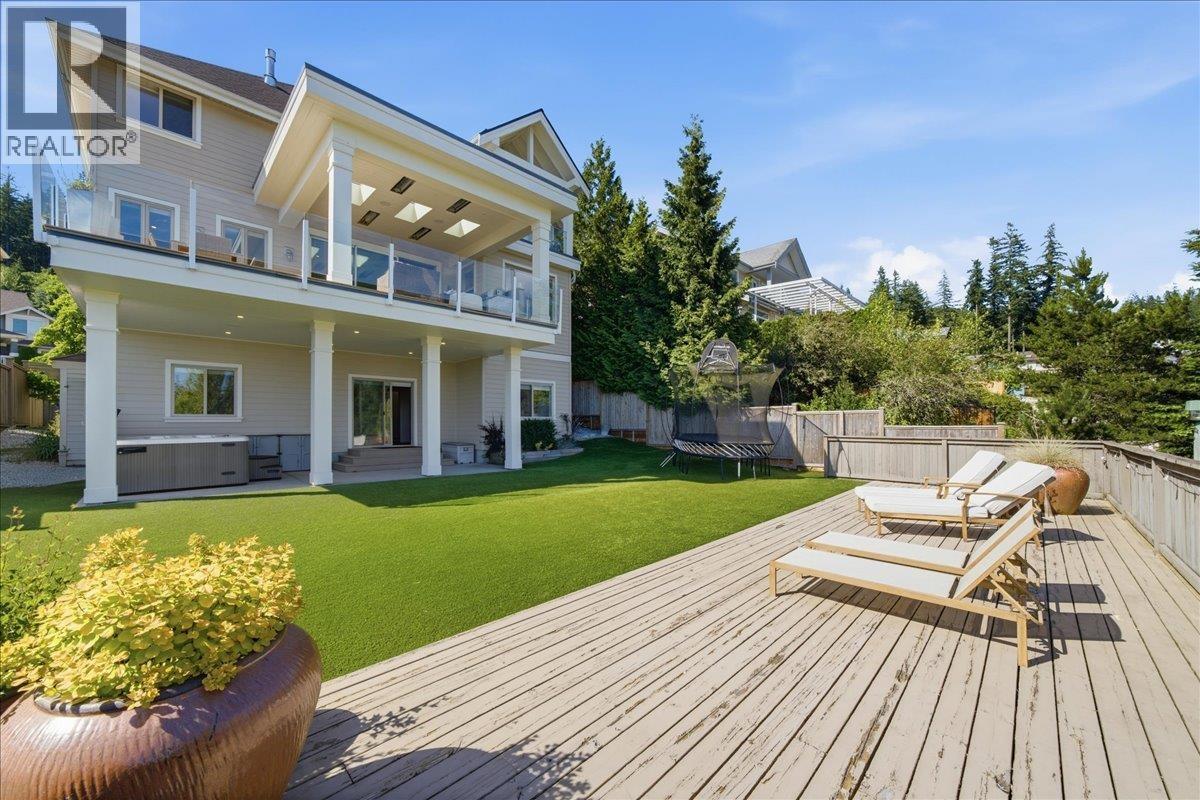 100 Fernway Drive, Port Moody, British Columbia  V3H 5K5 - Photo 36 - R3139926