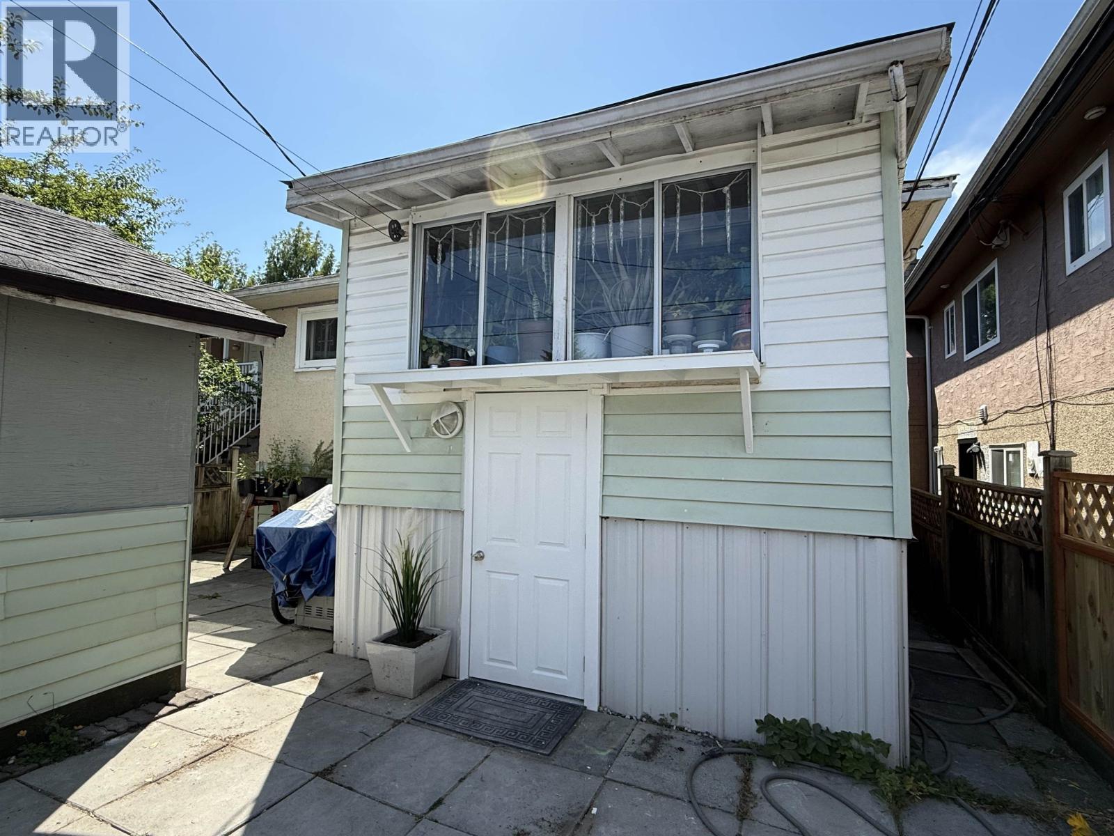 5828 Kerr Street, Vancouver, British Columbia  V5R 4C1 - Photo 19 - R3139942