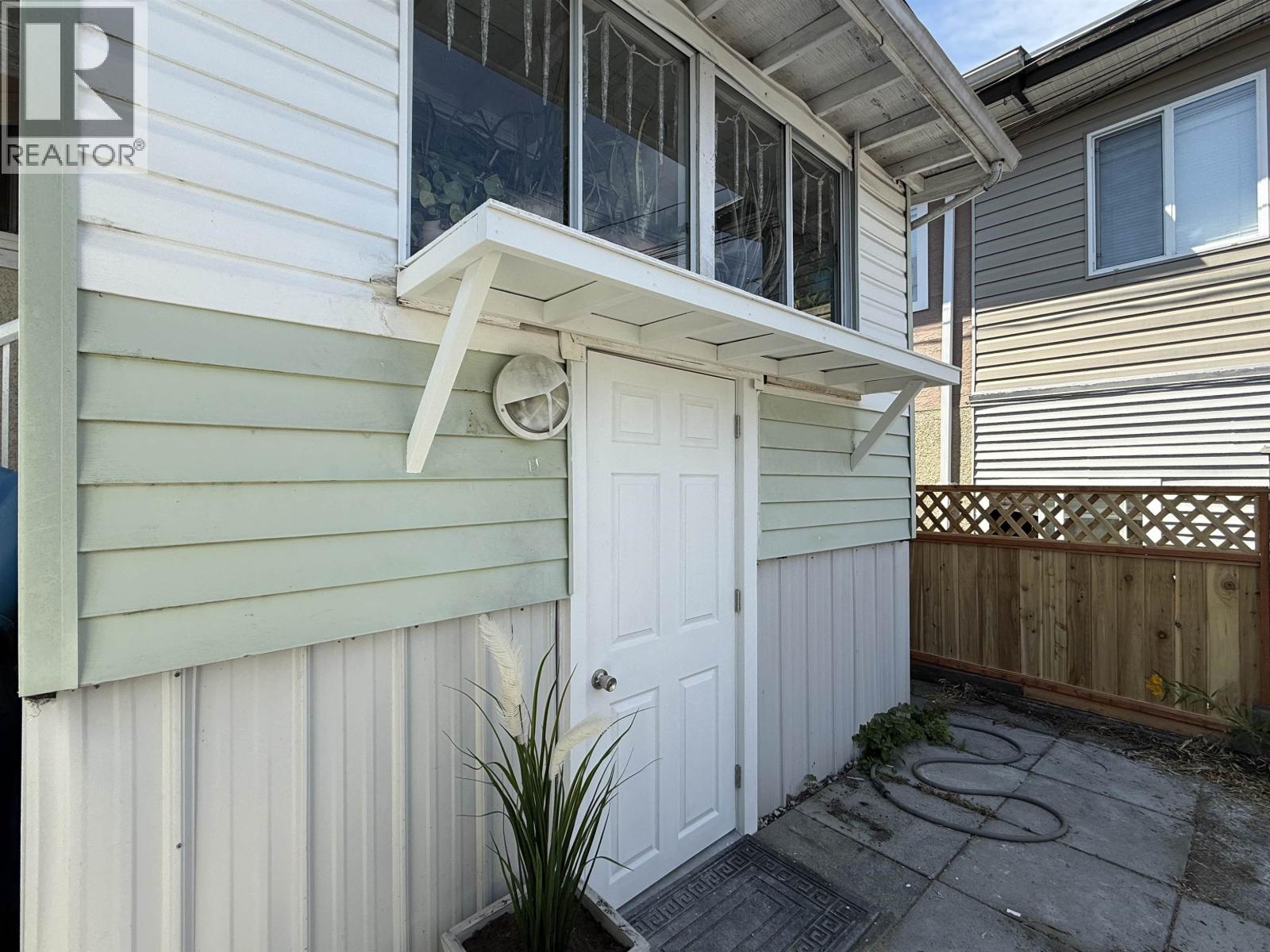 5828 Kerr Street, Vancouver, British Columbia  V5R 4C1 - Photo 20 - R3139942