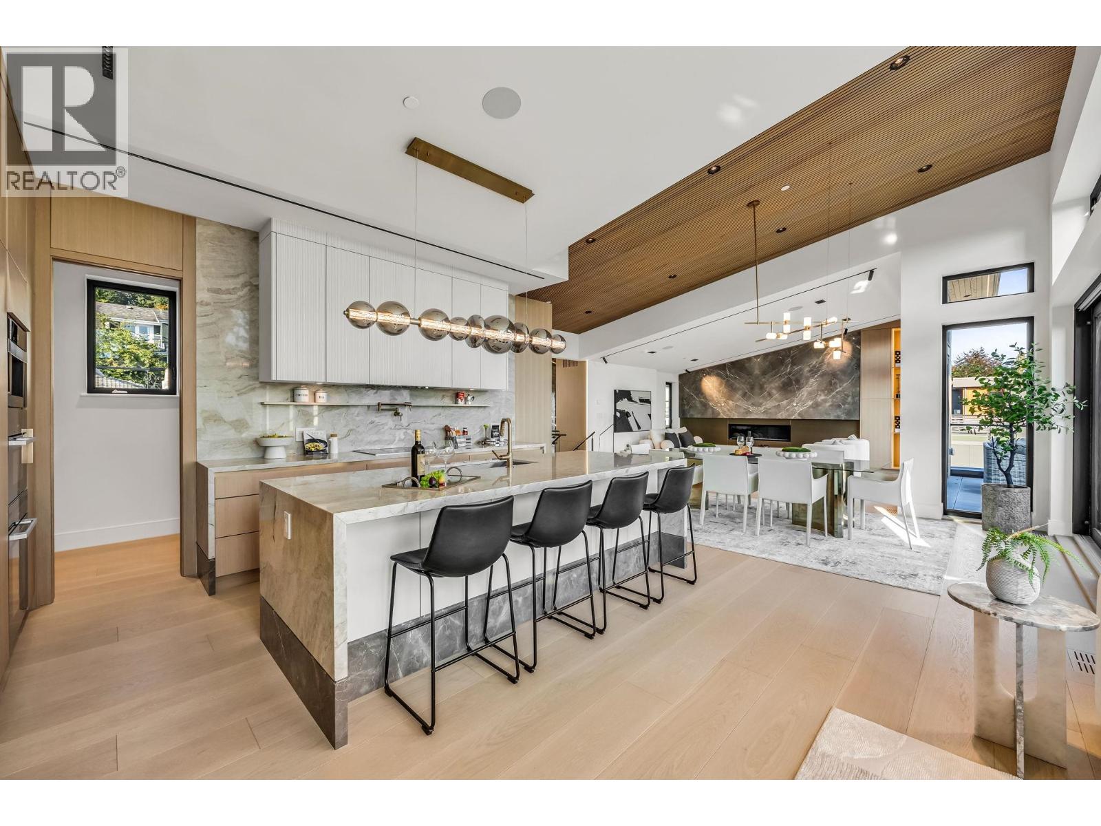 2423 Mathers Avenue, West Vancouver, British Columbia  V7V 2H9 - Photo 4 - R3139943
